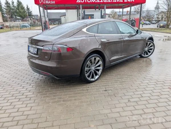 Tesla