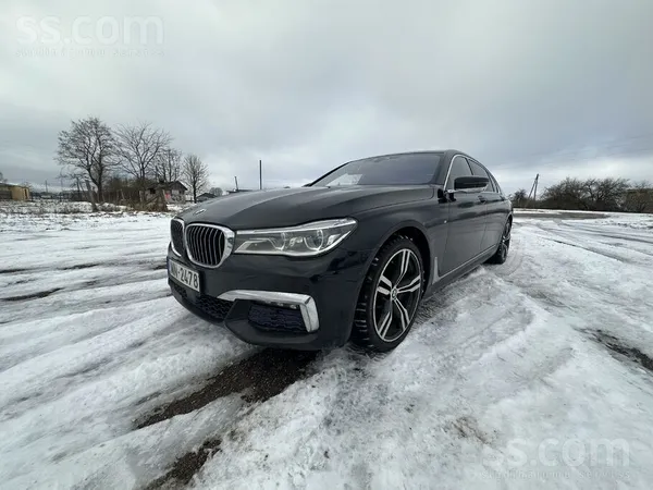 BMW 750