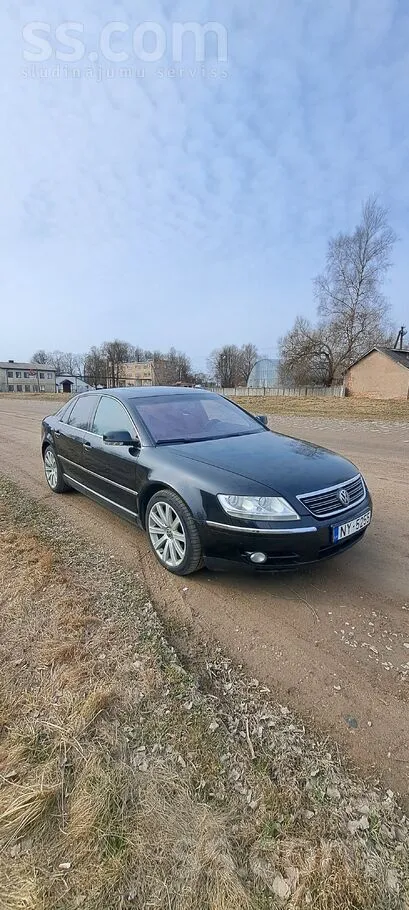 VW Phaeton 2005 gads, motora defekts, galvas blīve.