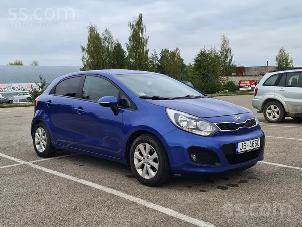 KIA Kia Rio 1.4 80kw benzīns/gāze. Dinamisks, ekonomis