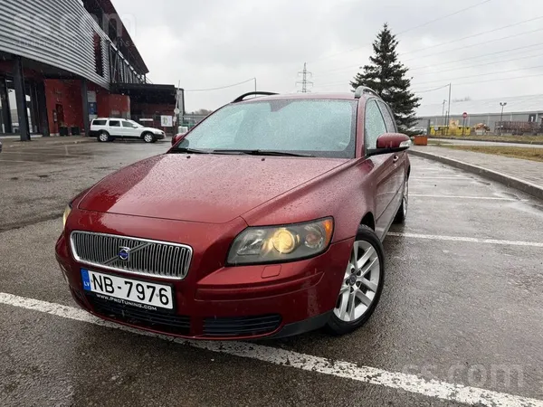Volvo V50