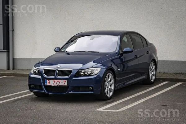 BMW 320
