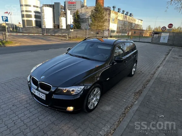 BMW 320
