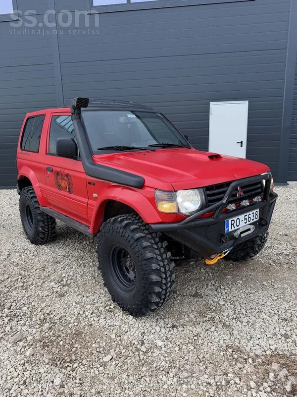 Mitsubishi Pajero