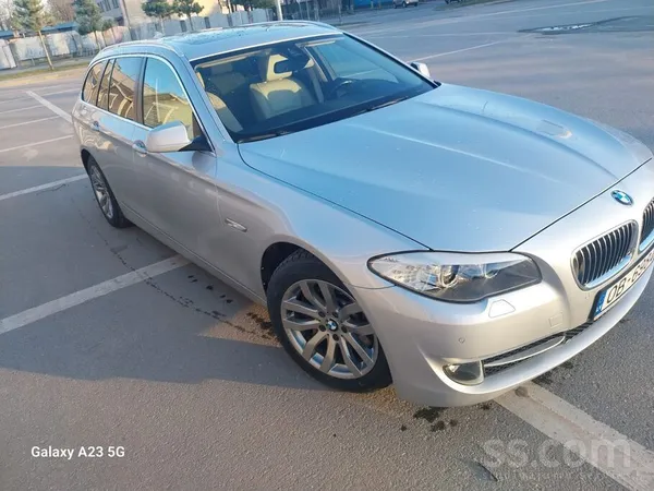 BMW 530