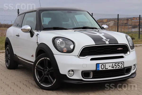 MINI Paceman