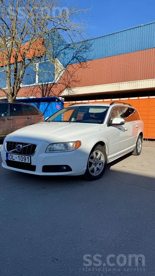 Volvo V70
