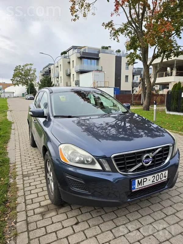 Volvo Xc60 2, 4D5 158kw/215zs
Ļoti labs auto, regulāri veikta apkope. 
Num