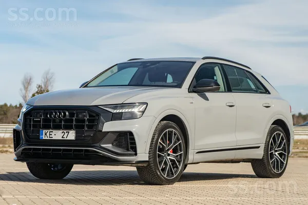 Audi Q8