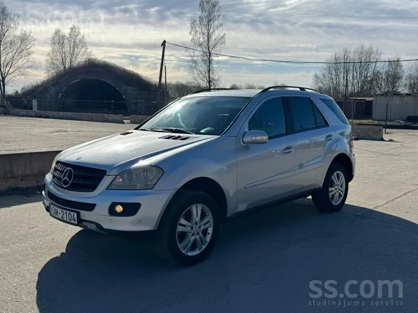 Mercedes ML320