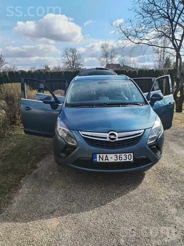 Opel Zafira