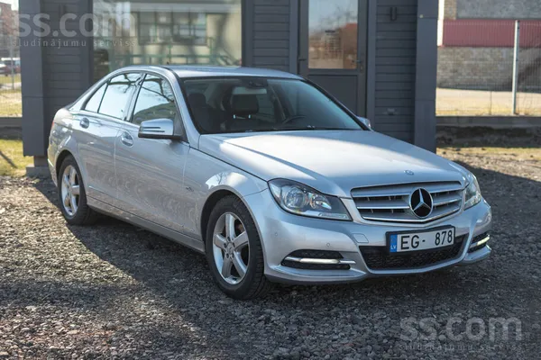 Mercedes C180