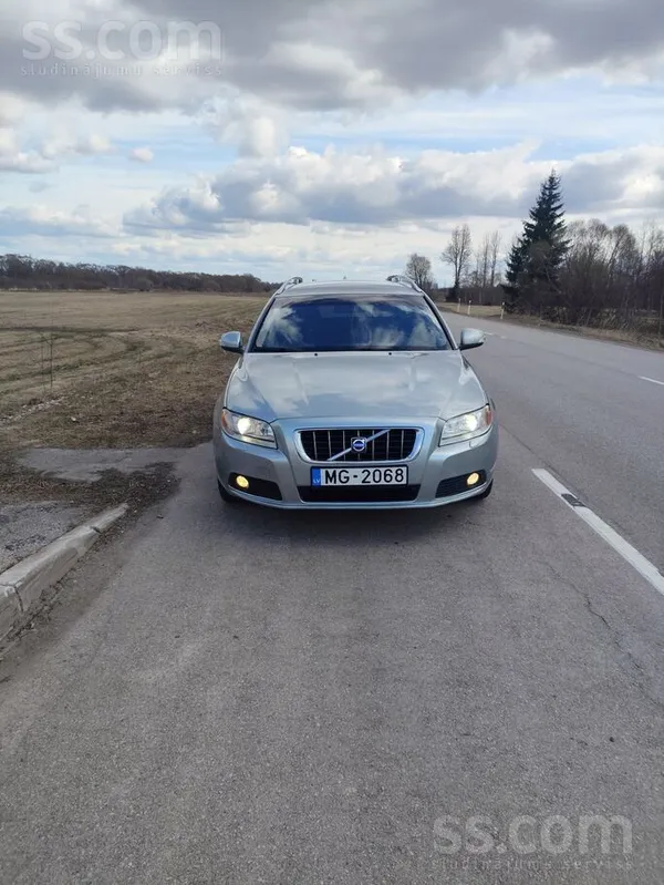 Volvo V70