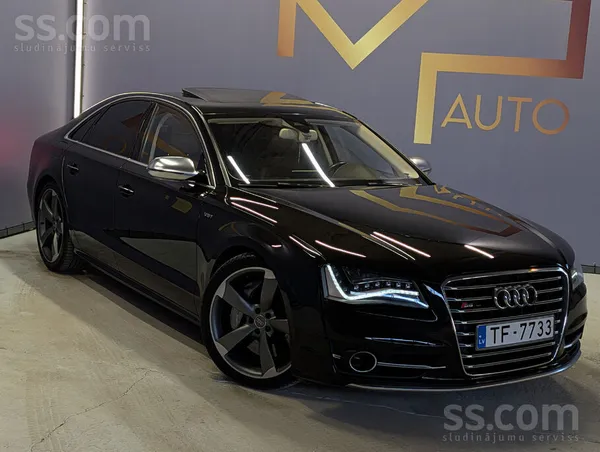 Audi S8