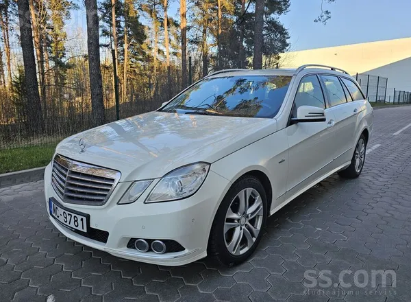 Mercedes E250