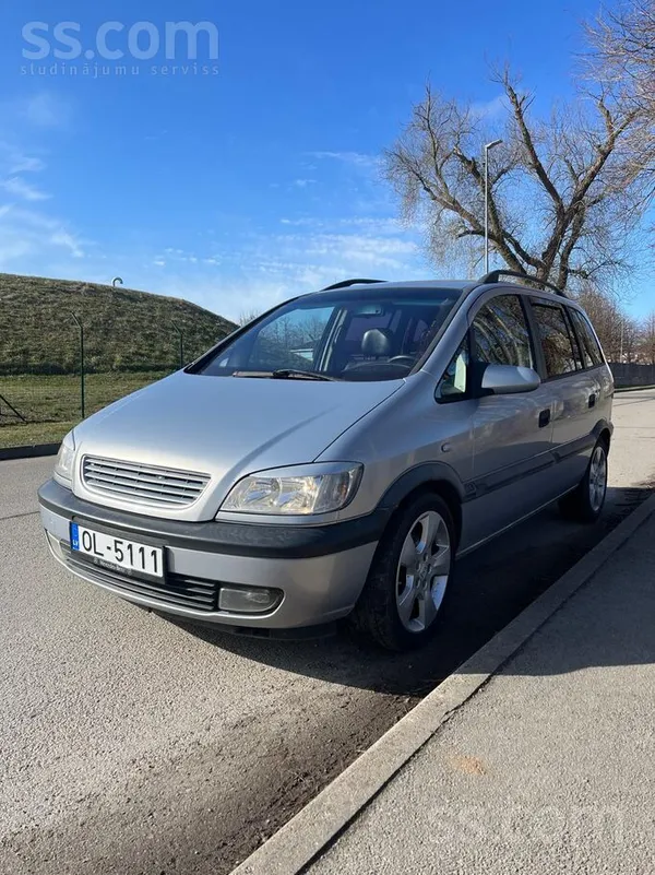 Opel Zafira