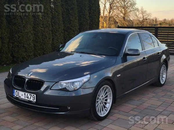 BMW 525