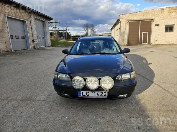 Volvo V70