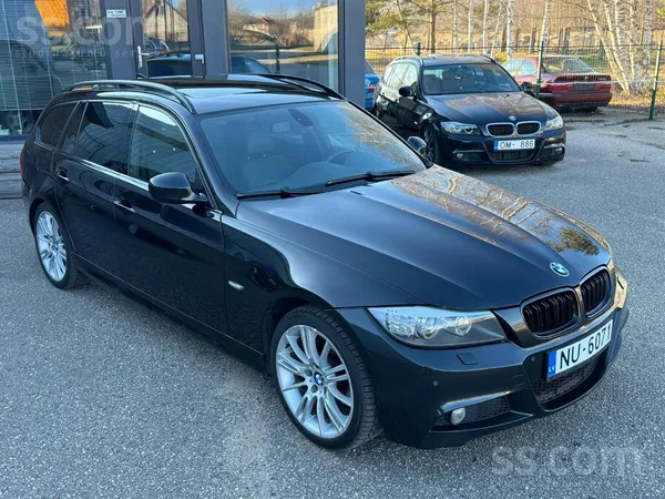BMW 320