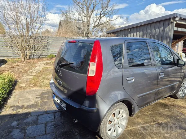 Mitsubishi Colt