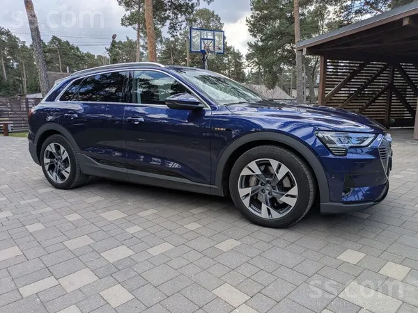 Audi - 1