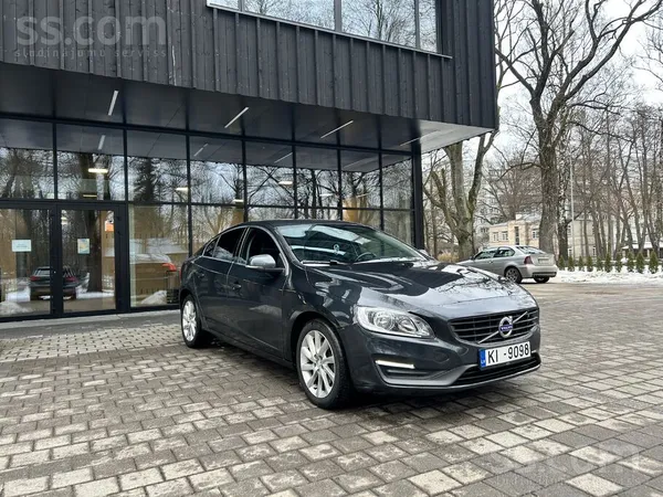 Volvo S60