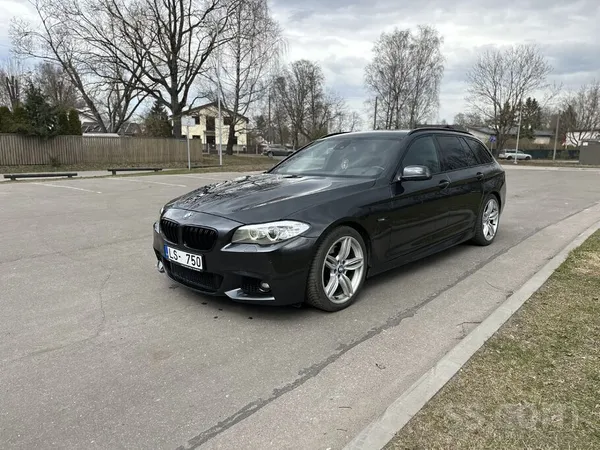 BMW 530