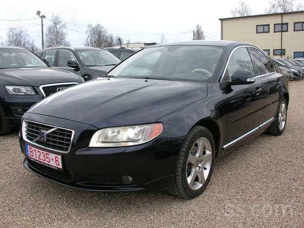 Volvo S80