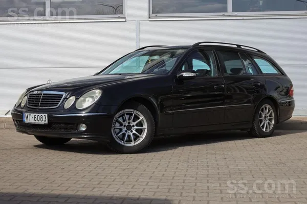 Mercedes E320