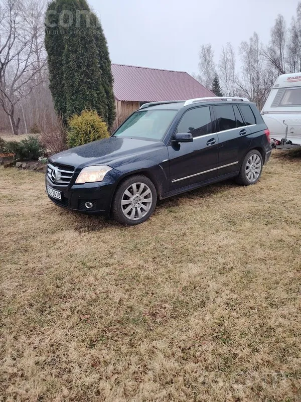 Mercedes Pārdodu auto