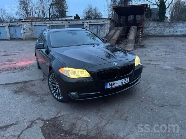 BMW 520