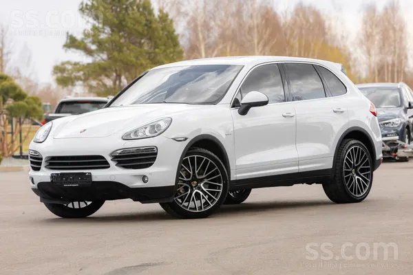 Porsche Pārdod Porsche Cayenne S Hybrid 4Wd(Pilnpiedziņa 4
