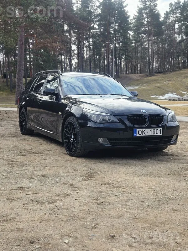 BMW 525