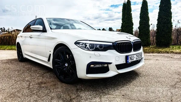 BMW 530