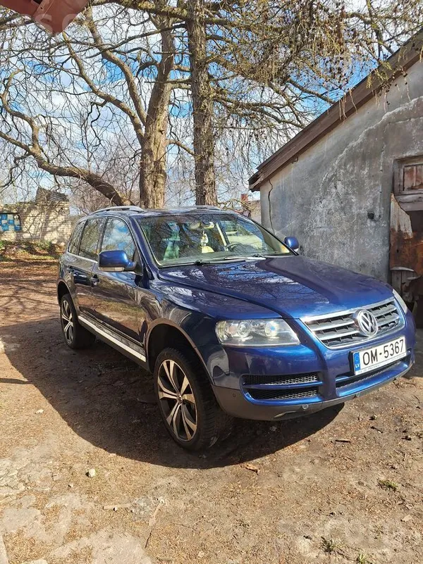 Volkswagen Touareg
