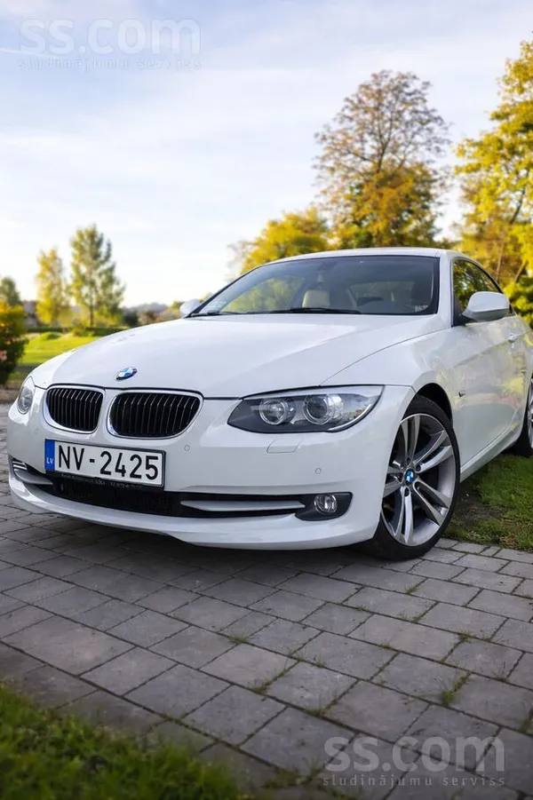 BMW 330