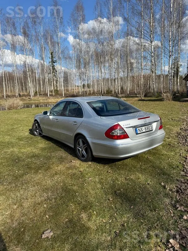 Mercedes E280
