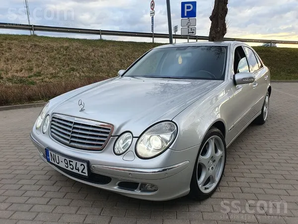 Mercedes E280