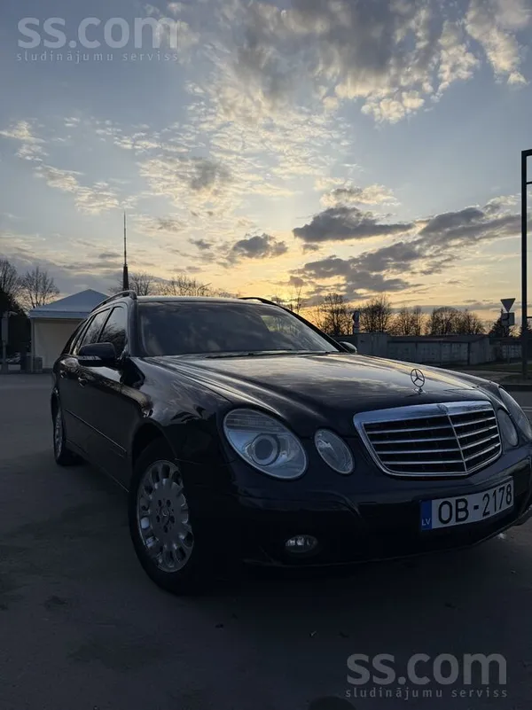 Mercedes E220