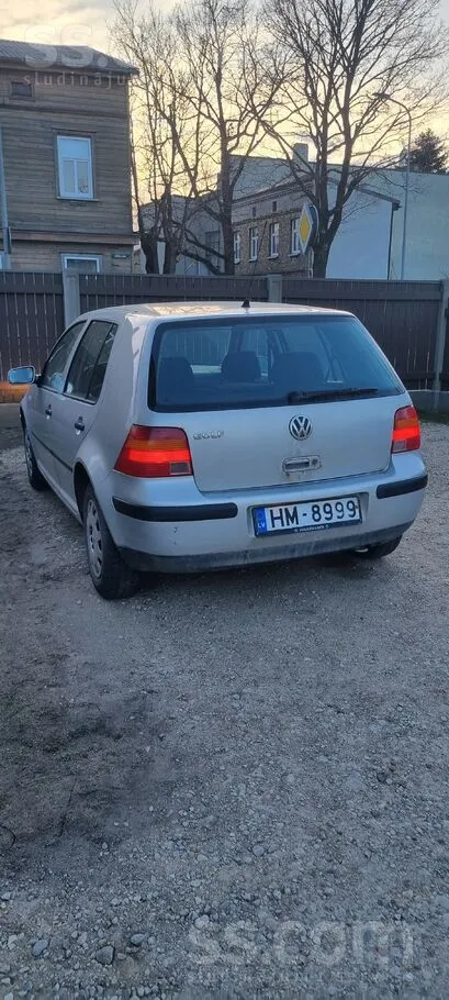 Volkswagen Golf 4