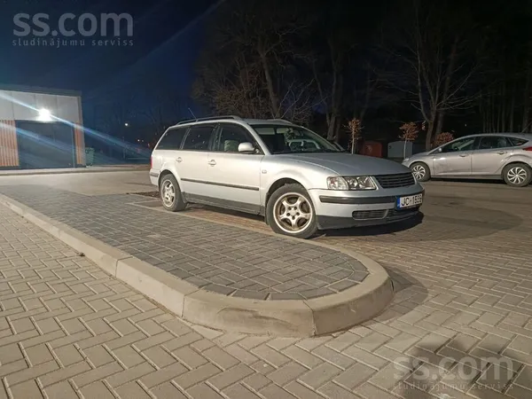 Volkswagen Passat (B5)