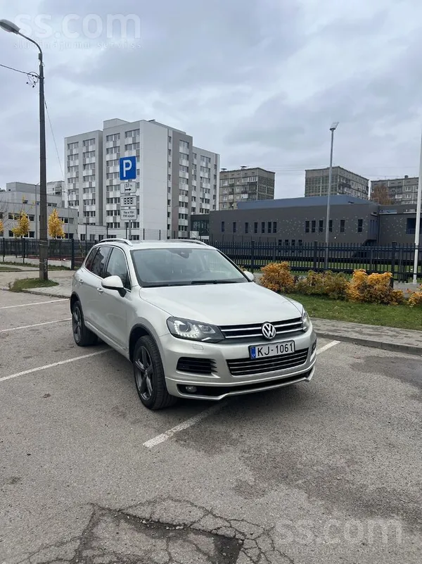 Volkswagen Touareg