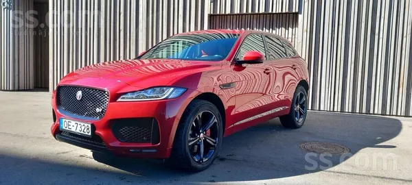 Jaguar F-Pace