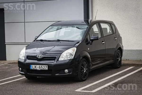 Toyota Toyota Corolla Verso 2.2d D4d 7 vietas. 