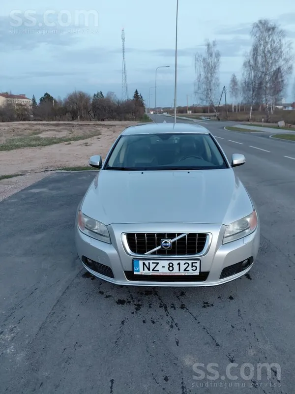 Volvo V70