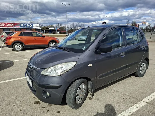 Hyundai i10
