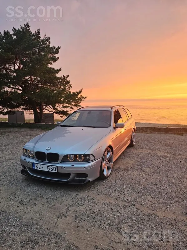 BMW 530