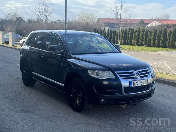 Volkswagen Touareg