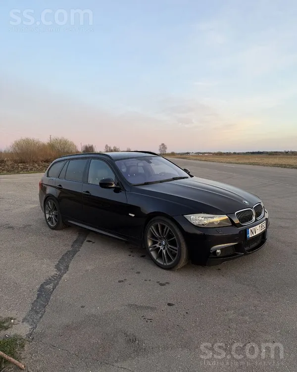 BMW 320
