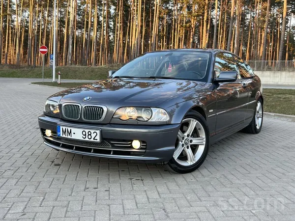 BMW 330